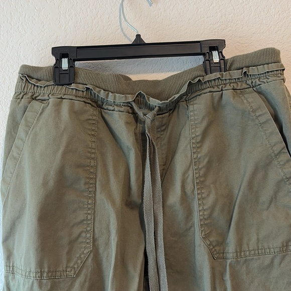 Vanilla Star army green size large cotton joggers - Picture 3 of 6
